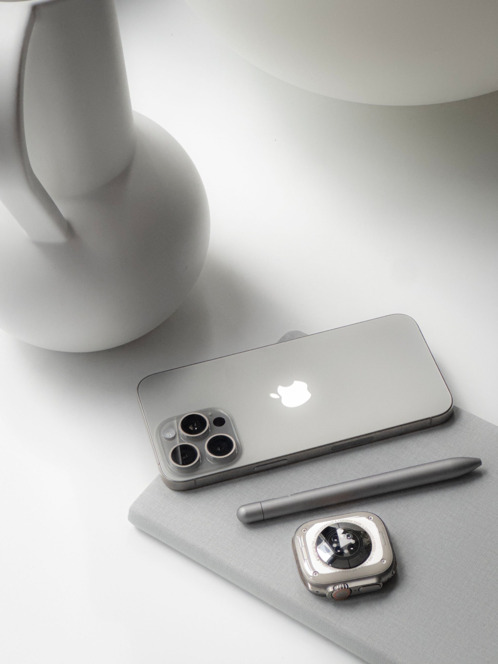 Apple iPhone 15 Pro Max -  External Reviews